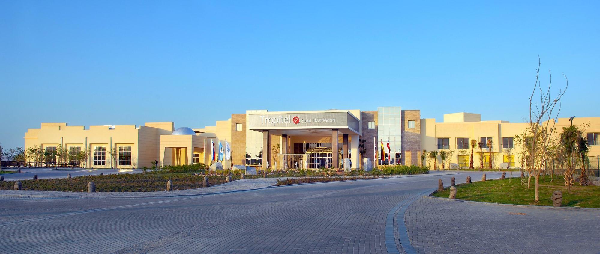 Tropitel Sahl Hasheesh Resort 5*